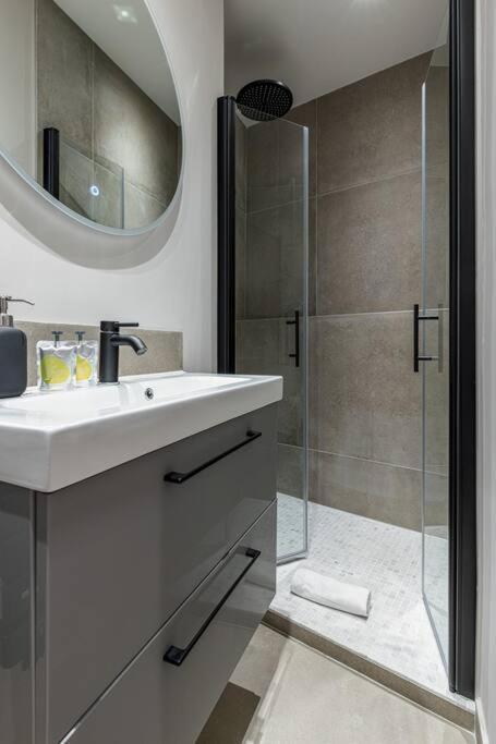 La Croix - Old Town Modern Apartment - 2 Bedrooms 니스 외부 사진